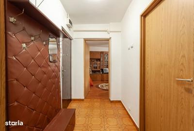 Apartament cu 3 camere decomandat, mobilat în Central - 1