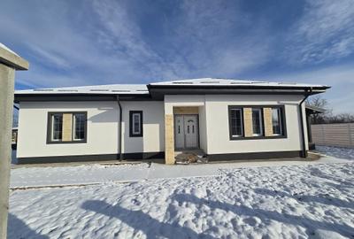 Casă cu 4 camere în Buriaș - 6
