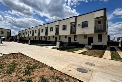 Casă cu 4 camere cu Canalizare în Dobroești - 2