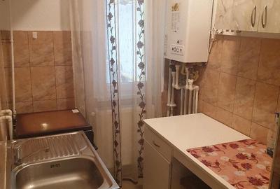 Apartament cu 2 camere semidecomandat în Micro 19 - 3