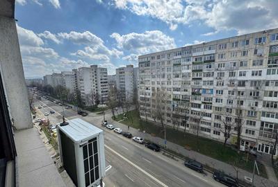 Apartament cu 3 camere decomandat în Alexandru cel Bun - 8