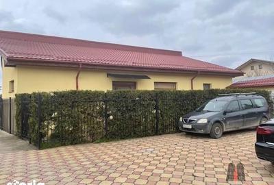 Casă cu 4 camere cu Teren 482 Mp în Central