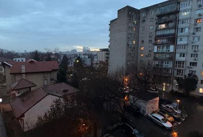 Apartament cu 2 camere decomandat în Vatra Luminoasă - 12