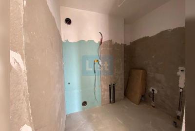 Apartament cu 3 camere semidecomandat în Aeroport - 4