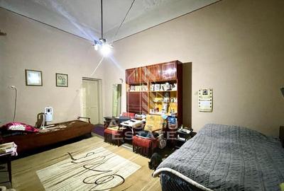 Apartament 3 camere cu vedere si balcon spre Piata Catedr... - 3