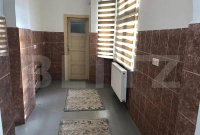 Casă cu 4 camere cu Teren 160 Mp în Schei - 6