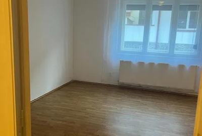 Casă individuală cu 4 camere cu Canalizare în Centrul Istoric - 4