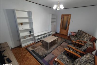 Apartament cu 3 camere, mobilat în Central - 1