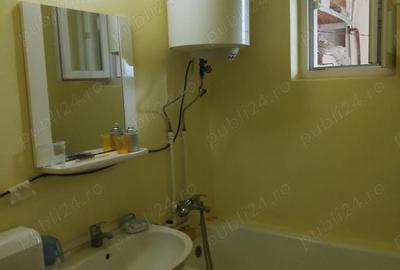 Apartament cu 3 camere decomandat în Moldova Veche - 4