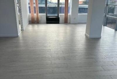 Bd. Mamaia, spatiu birouri, 113 mp., renovat, PARTIAL UTILITATI INCLUSE - 4