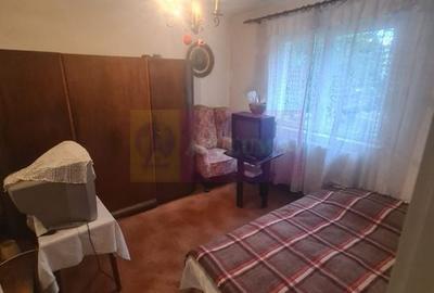 Apartament cu 3 camere de vanzare in Campina - Zona Liceul Energetic - 6