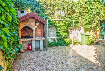 Casă cu Teren 100 Mp în Tineretului - 18