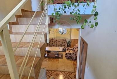 Casă cu 13 camere cu Teren 600 Mp în Voineasa - 30