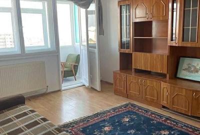 Apartament cu 3 camere decomandat în Casa de Cultură - 3