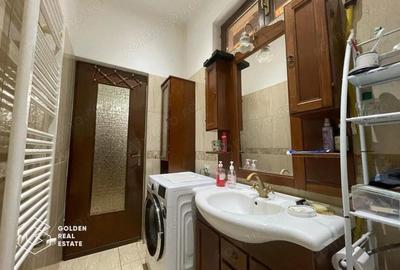 Casa 4 dormitoare, 80 mp si 192 mp curte ,COMISION 0 % - 5