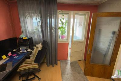 Apartament cu 3 camere semidecomandat în Giulești - 8