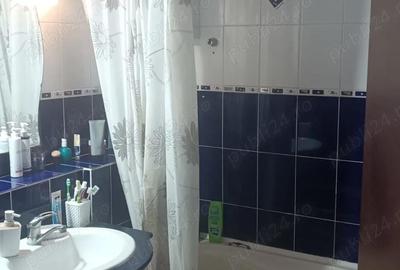 Apartament cu 3 camere decomandat în Țiglina 2 - 5