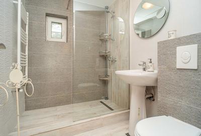 Apartament cu 2 camere semidecomandat, mobilat în Păcurari - 3
