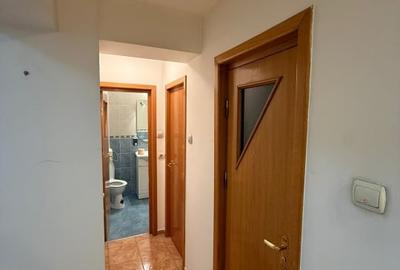 Apartament cu 3 camere decomandat în Decebal - 9