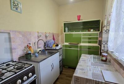 Casa de vanzare, 53 mp, 2400 mp teren, zona Periferie - 3