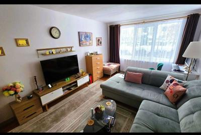 Apartament cu 3 camere decomandat în Central - 2