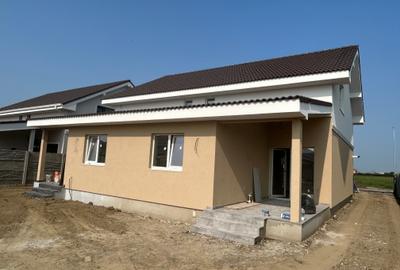 Duplex cu 4 camere cu Canalizare în Moșnița Nouă - 10