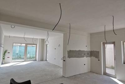 Casa de vanzare Duplex zona Carrfour - 5