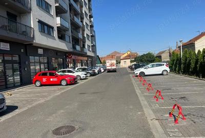 Spațiu comercial, de 60 mp, în Central - 1