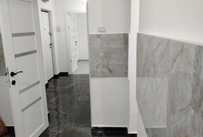 Apartament cu 3 camere decomandat în Tătărași - 2