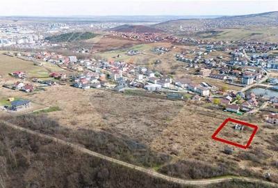Teren de 1424 mp, în Hlincea - 3