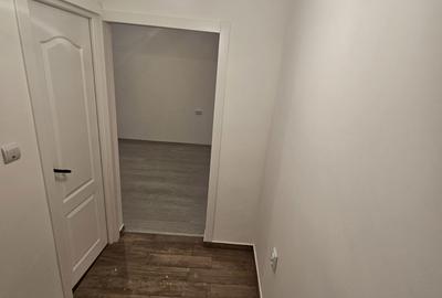 Garsonieră decomandată în Central - 7