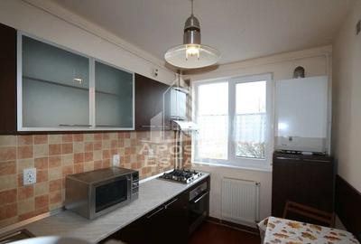 Apartament cu 2 camere, zona Complex Studentesc, Centrala Proprie - 4