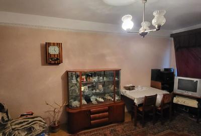 Apartament 3 camere decomandat Micro 18 - 2