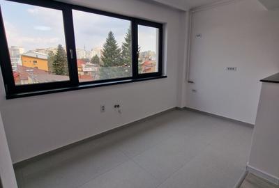 Apartament cu 4 camere decomandat în Brâncoveanu - 3
