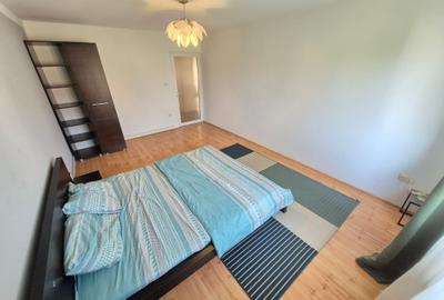 2 Cam-Aradului-3 Min Iulius Town--Mobilat-Centrala-Balcon--Aer conditionat-54 MP - 4