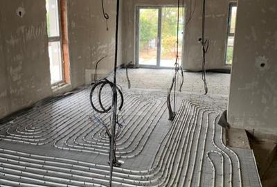 2 Duplex-uri la 8 minute distanta de mers pe jos de statia autobuzului 103 - 24