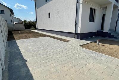 Casă cu 4 camere cu Teren 300 Mp în Central - 1