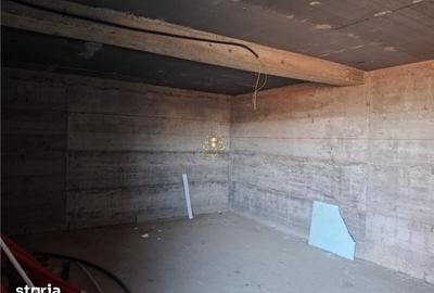 Casă cu 4 camere cu Teren 430 Mp în Miroslava