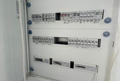 Casă individuală cu 25 camere cu Canalizare în Nord - 11