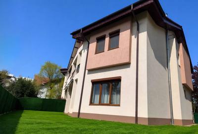 Casă individuală cu 6 camere cu Canalizare în Ultracentral - 3