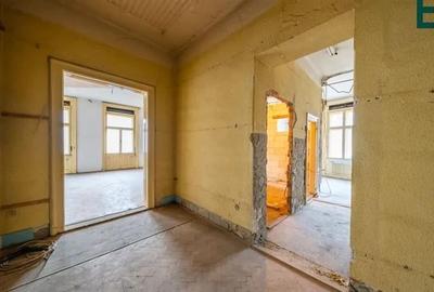 Apartament ultracentral cu 2 garaje - 5