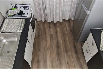 VAND APARTAMENT  DOUA CAMERE CU INTRĂRI SEPARATE - 21