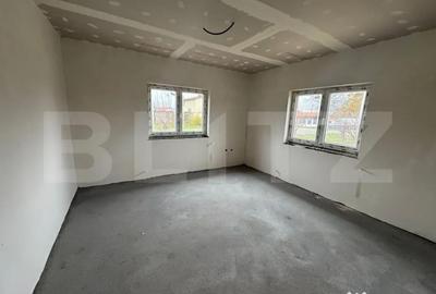 Casă cu 3 camere cu Teren 500 Mp în Lazuri - 4