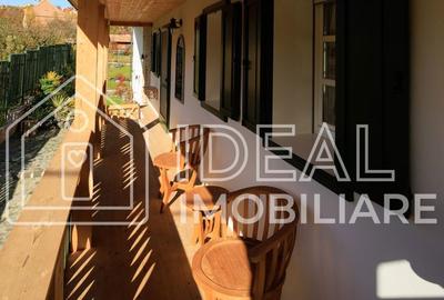 Casă cu 3 camere cu Teren 500 Mp în Central - 1