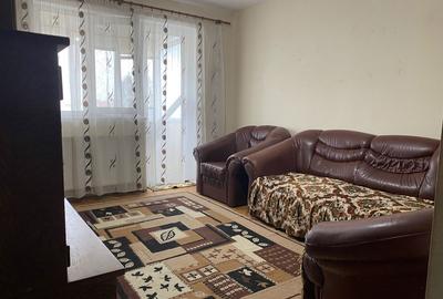 Apartament cu 2 camere decomandat în Aleea Trandafirilor - 14