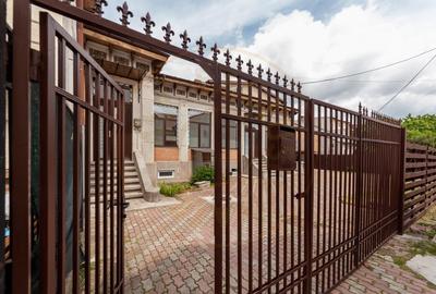 Casă individuală cu 4 camere cu Canalizare în Ultracentral - 6