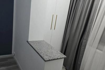 Apartament cu 4 camere decomandat în Central - 2