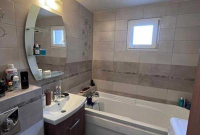 4 camere | semidecomandat | Gorjului | Moinesti - 7
