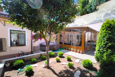 Casa cocheta, renovata, 125 mp utili si 245 mp teren, strada - 2