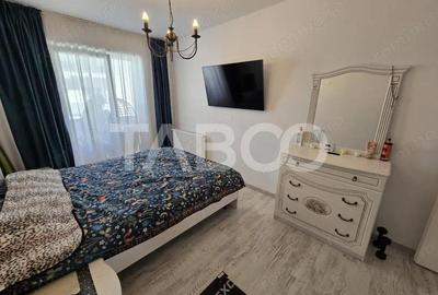 Apartament cu 3 camere decomandat în Lupeni - 11